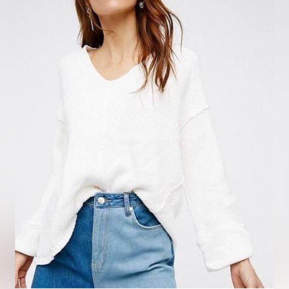 Free People White La Brea Ribbed Chunky Knit Oversized V-neck Pullover Sweater M